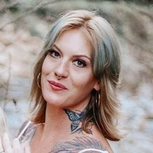 Meet your Posher, Lelyn